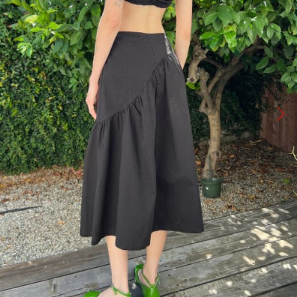 Maeve Midi Skirt LISA SAYS GAH - CAVIAR TWILL small - Picture 3 of 6